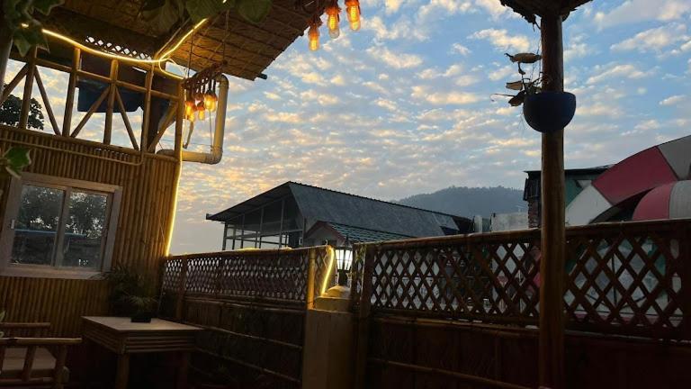 Baba'S Rishikesh Hostel Exterior foto